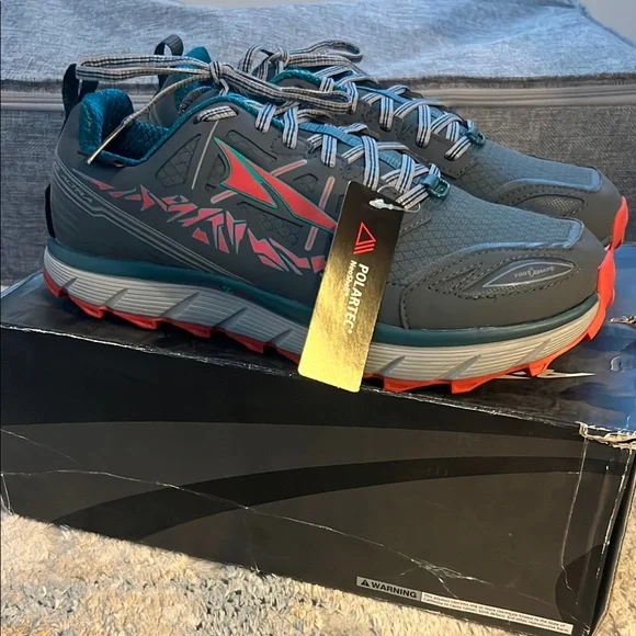 Altra Gray and Red Athletic Shoes for Peak Performance - Picture 4 of 12